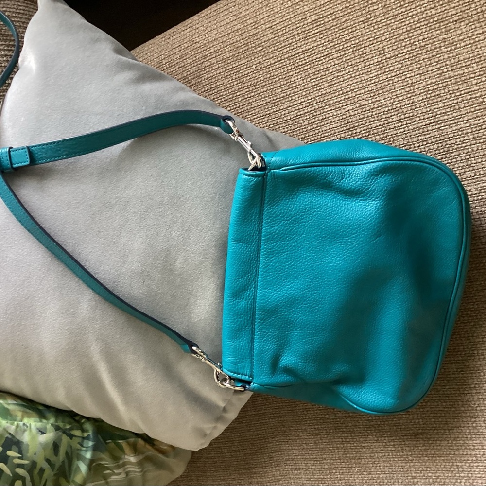 Marc Jacobs Blue Crossbody Bag with Adjustable Strap - Picture 9 of 11